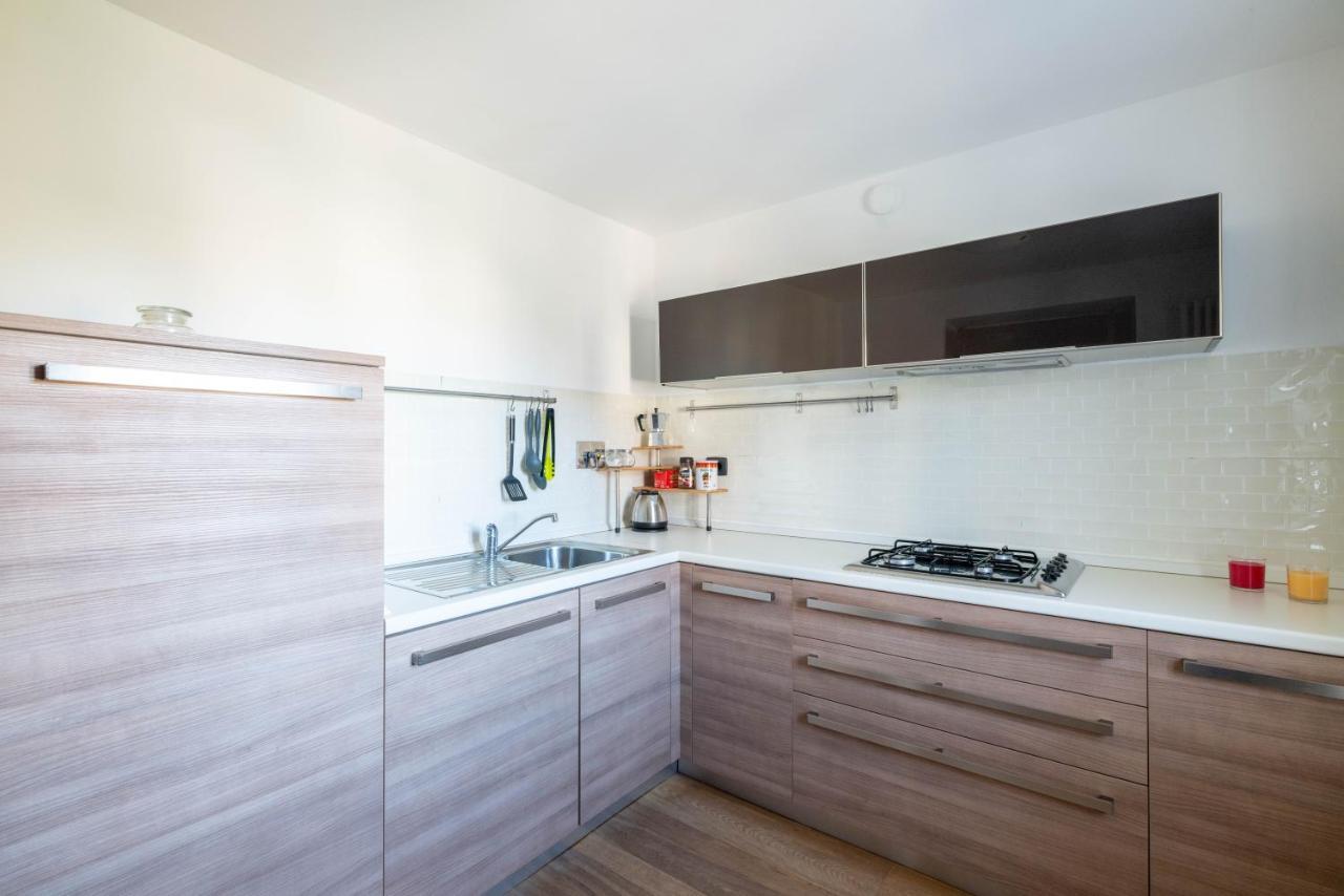 La Finestra Sulle Langhe - M3Langhe Apartment Cherasco Exterior photo